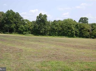 7142 Kopp Rd, Spring Grove, PA 17362