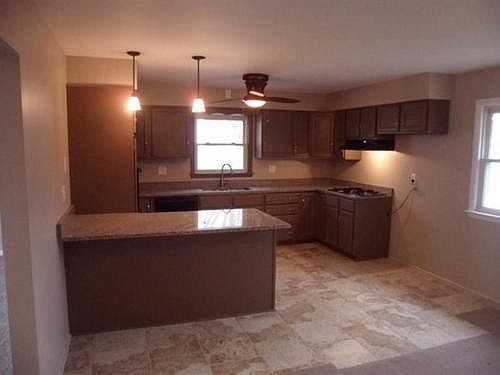 4th image of 2405 W 73rd Ave