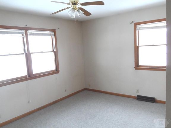 5th image of 803 Urbandale Dr