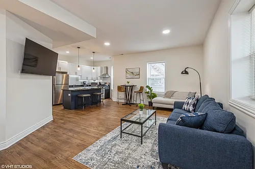5353 S Michigan Ave #1 Photo 1