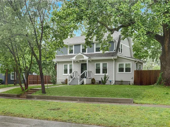 1705 SW Walnut St, Blue Springs, MO 64015