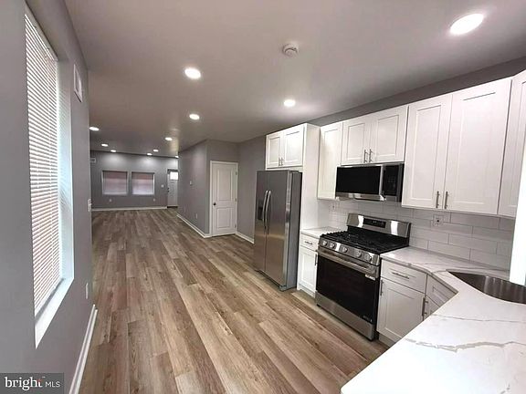 4th image of 4621 N Camac St