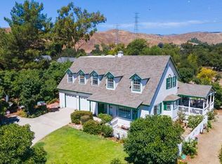 1480 Magnolia Dr, Santa Paula, CA 93060