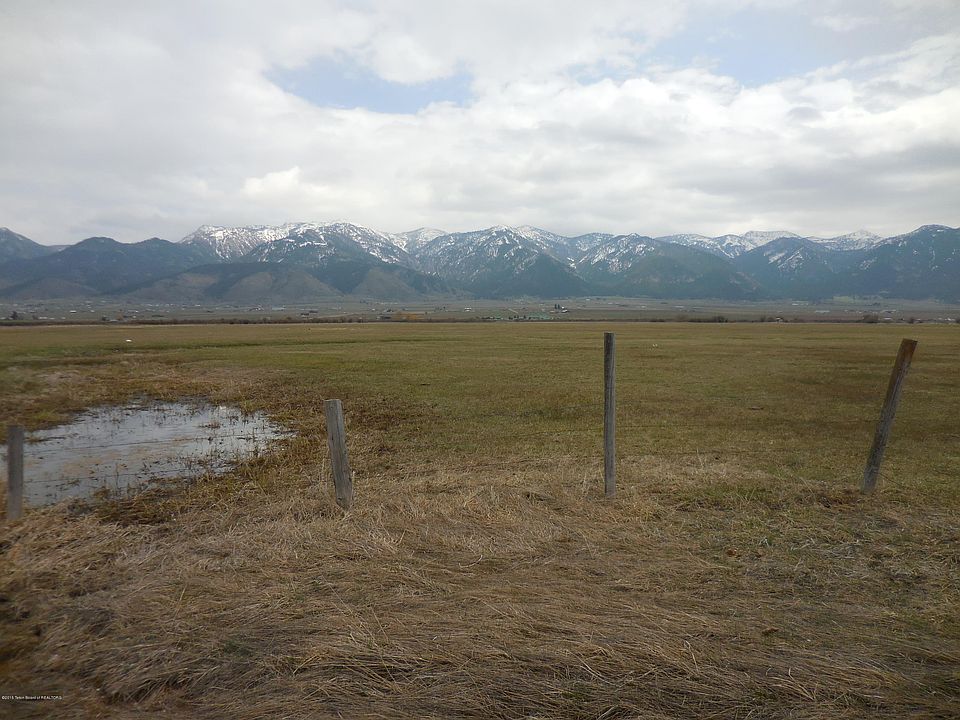 2nd image of State Line Rd