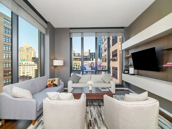 570 Broome St APT 12C, New York, NY 10013