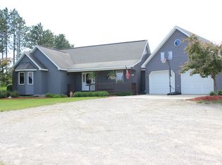 8748 Hodge Rd, Kingsley, MI 49649