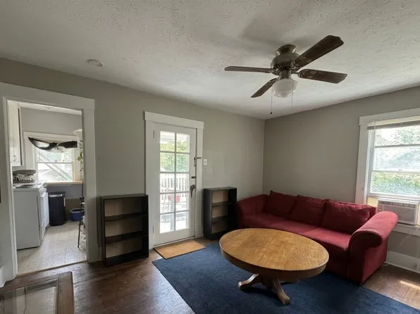 1641 Fairchild Ave APT 2, Manhattan, KS 66502