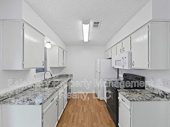 5th image of 634 Ridgeline Dr