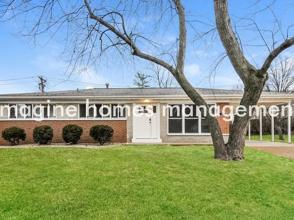 26 Queensbrook Pl, Saint Louis, MO 63132