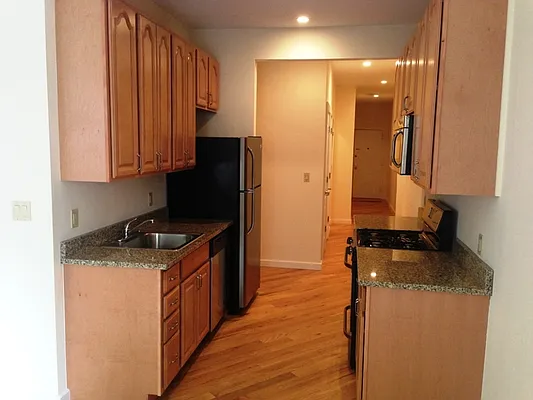 Rented by Corcoran | media 19