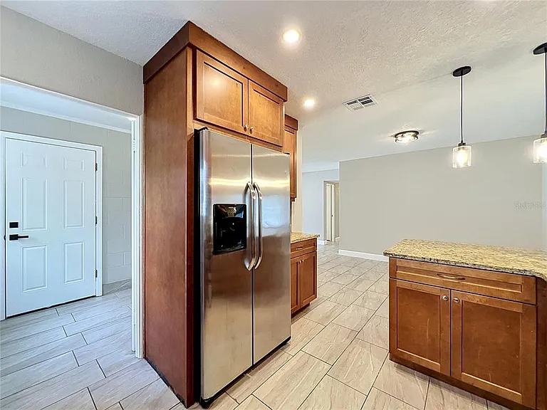 3012 Rogan Rd — Photo 11
