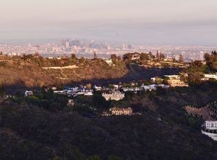 1952 Stradella Rd, Los Angeles, CA 90077