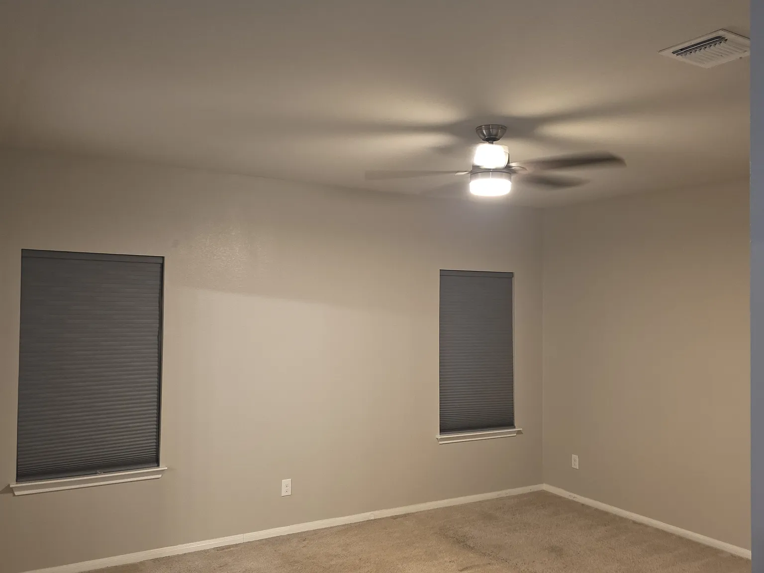 4 bed, 1761 sqft, $2,250 — Photo 4