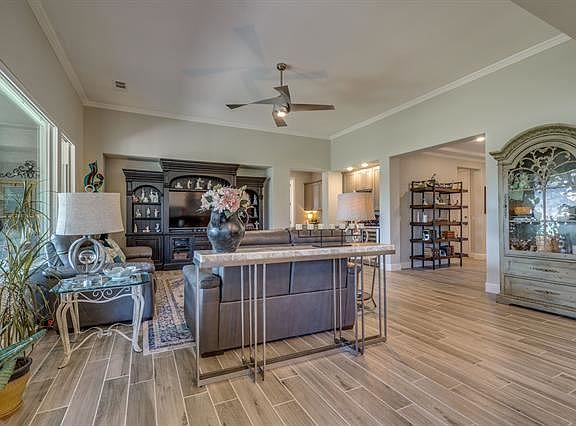 5th image of 9501 Claridge Dr