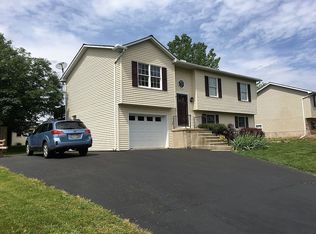 1438 Wynonah Dr, Auburn, PA 17922