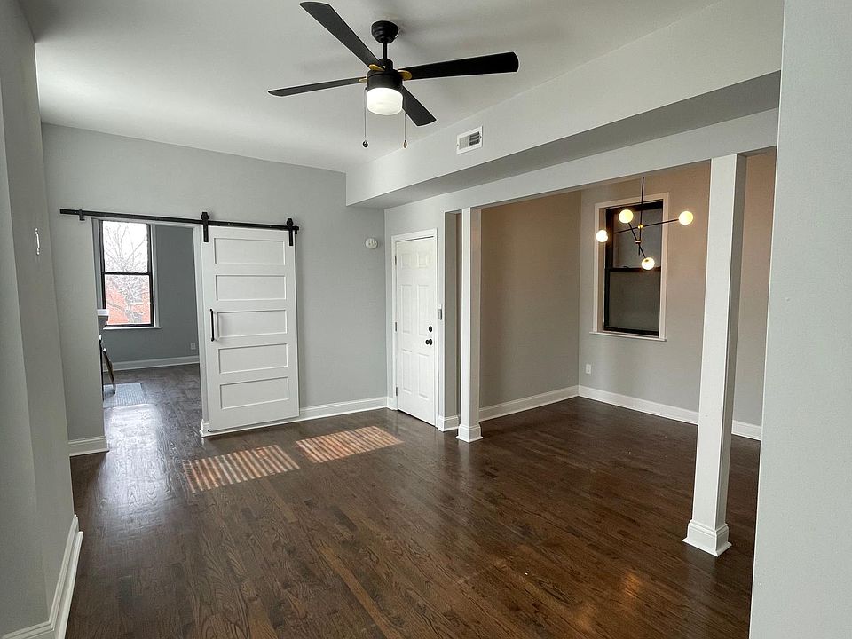1st image of 805 S Claremont Ave APT 2