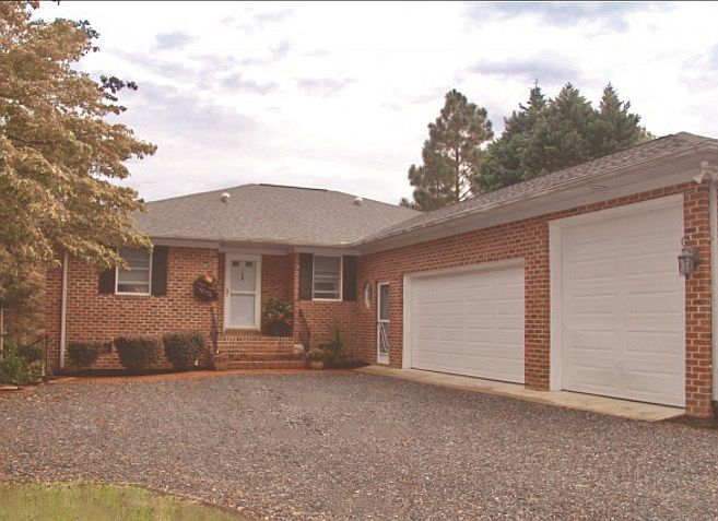 Front view, 3.5 car garage