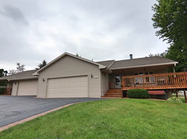 3217-3219 Bond Pl, Janesville, WI 53548