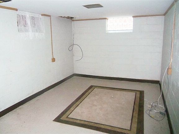 Bonus room in Basement