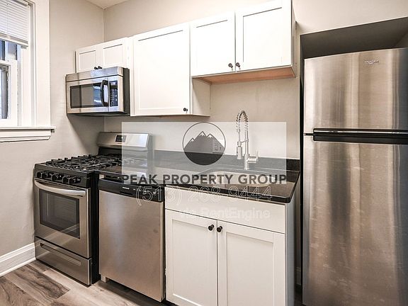 2nd image of 2562 Woodburn Ave APT 16