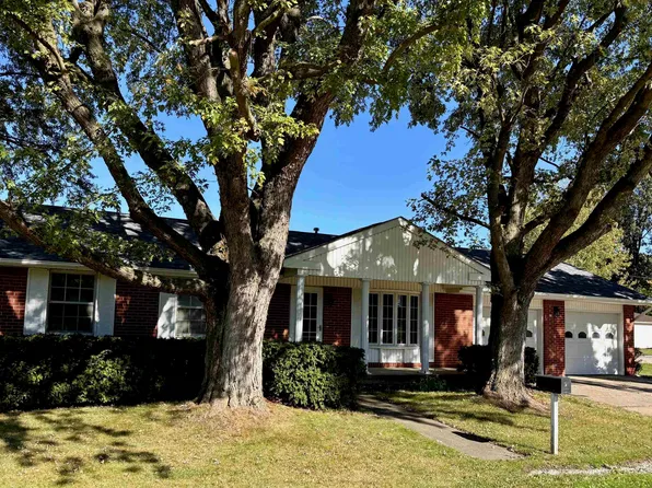 511 Circle Dr, Peru, IN 46970