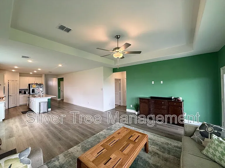 14728 Ledger Ln — Photo 8