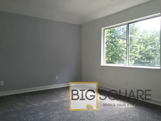 Rented by Big Square Realty LLC | media 7