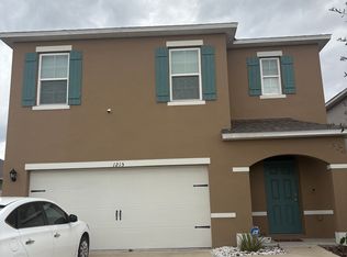 1215 Berry Ln, Davenport, FL 33837