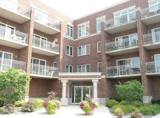 515 Main St APT 407, West Chicago, IL 60185