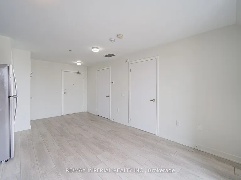 3401 Ridgeway Dr W #420 — Photo 14