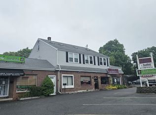 118 N Bedford St APT 4, East Bridgewater, MA 02333