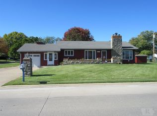 2610 Middle Rd, Keokuk, IA 52632