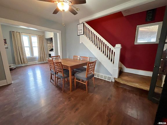 3rd image of 107 N Strickler Ave