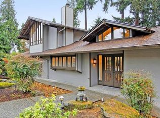 6120 79th Ave SE, Mercer Island, WA 98040