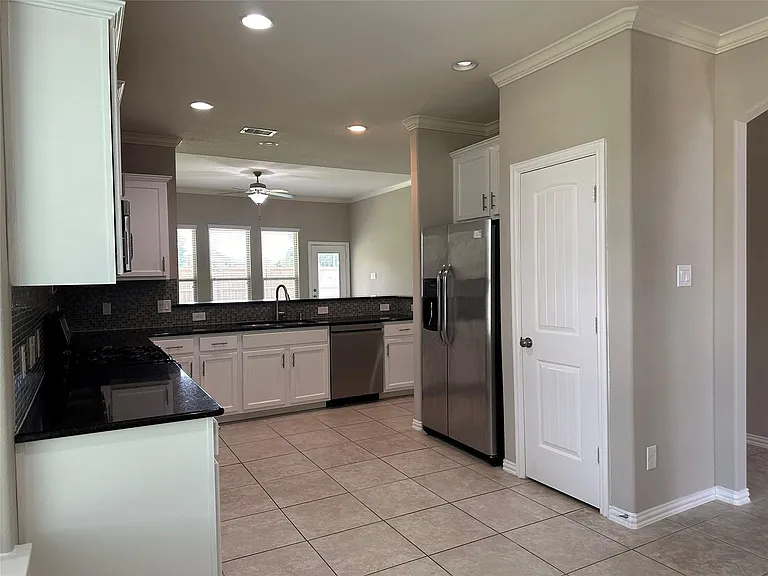 31707 Chapel Rock Ln — Photo 7
