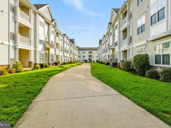 122 Lionheart Ln, Thorofare, NJ 08086