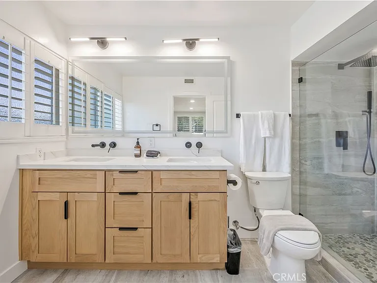 25266 Pacifica Ave — Photo 27