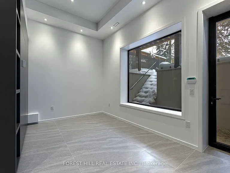 42 Cameron Ave — Photo 38