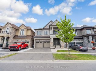 16 Lyle Way, Brampton, ON L6X 5P8