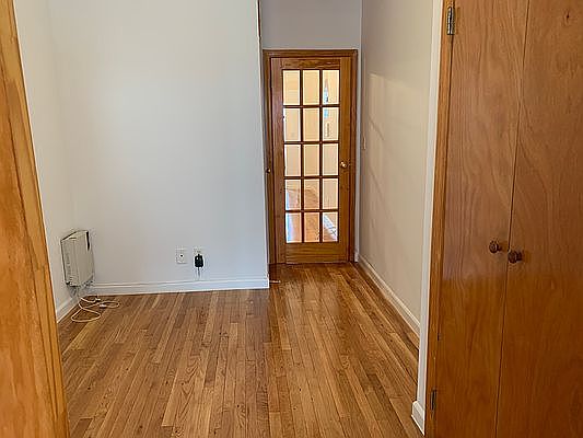 5th image of 180 Greenpoint Ave APT 2L