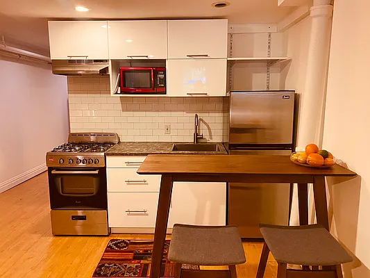 Rented by Corcoran | media 16