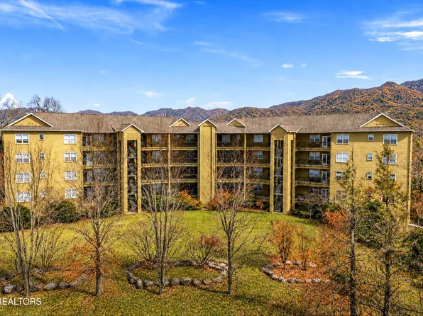 338 Pinnacle View Way Suite 132, Gatlinburg, TN 37738