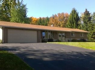 603 Highland Dr, Colgate, WI 53017
