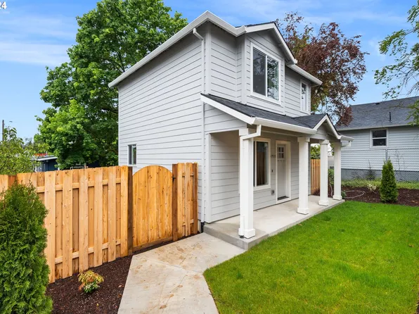 4781 SE 84th Ave #B, Portland, OR 97266