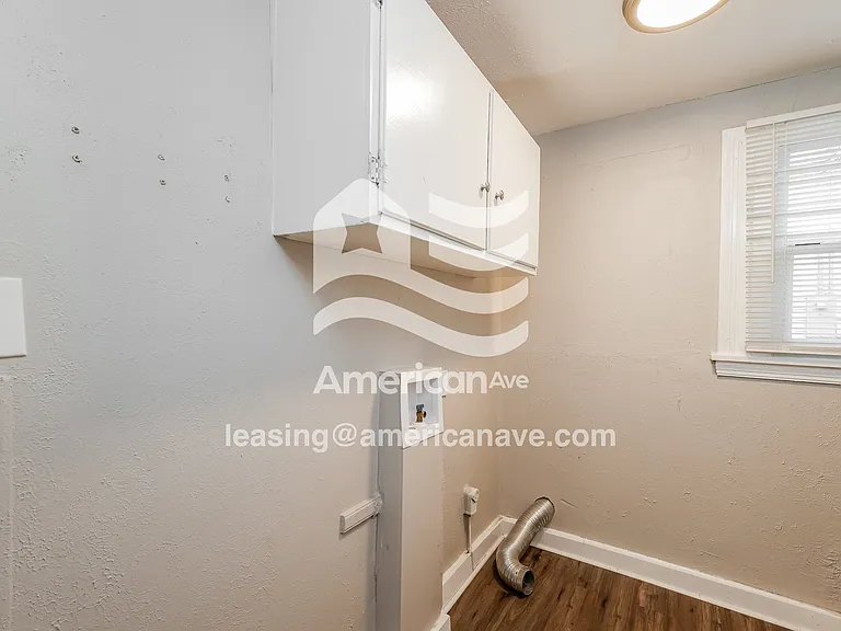 824351_014_laundry_room_14314103.jpg