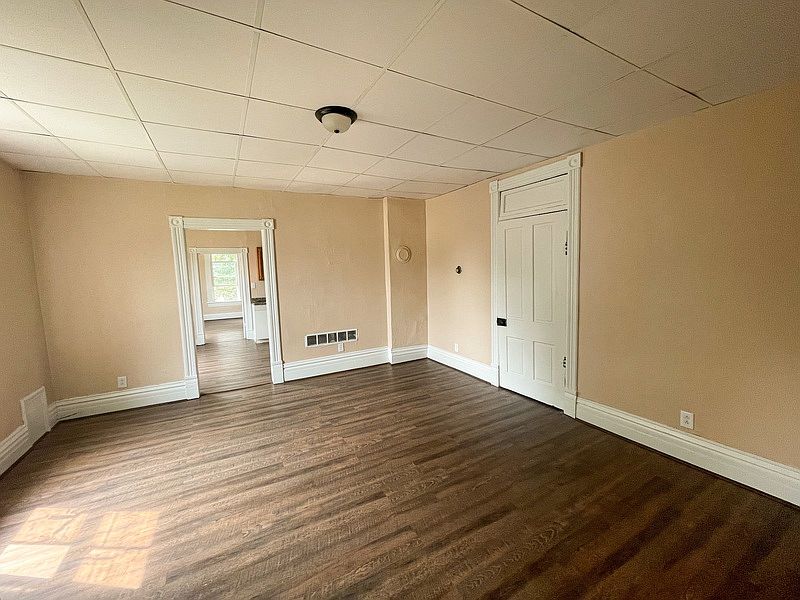 1st image of 601 N River Ave #7