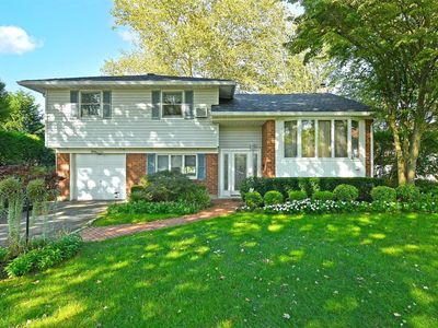 11 Dunford Street, Melville, NY, 11747