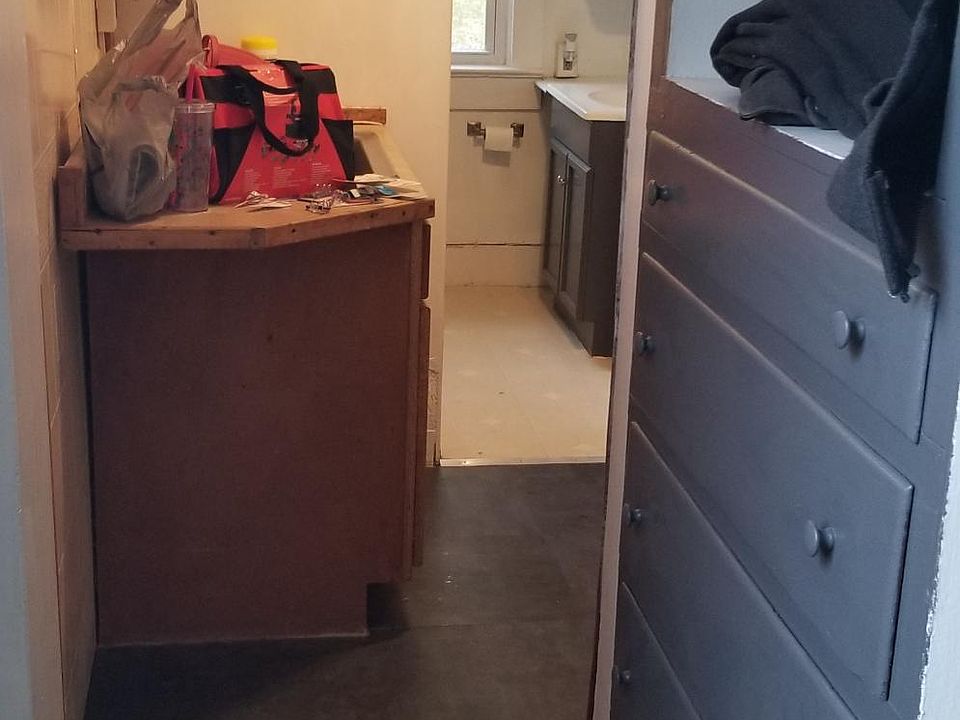 1st image of 166 1/2 N Prospect St