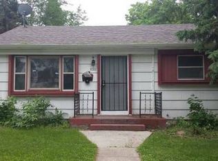 5733 W Custer Ave, Milwaukee, WI 53218