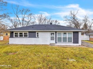 124 Nauvoo St, Park Forest, IL 60466